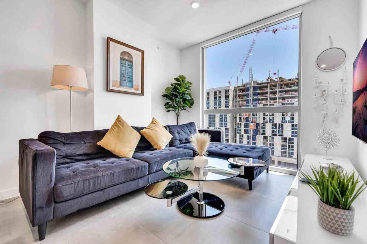شقة Wonderful Unit In Downtown Miami With Free Parking المظهر الخارجي الصورة