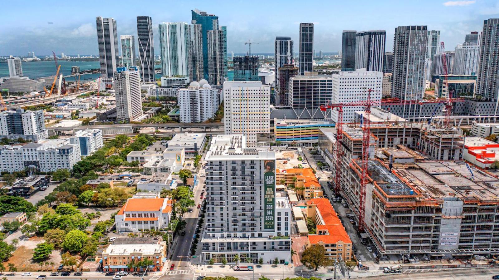 شقة Wonderful Unit In Downtown Miami With Free Parking المظهر الخارجي الصورة